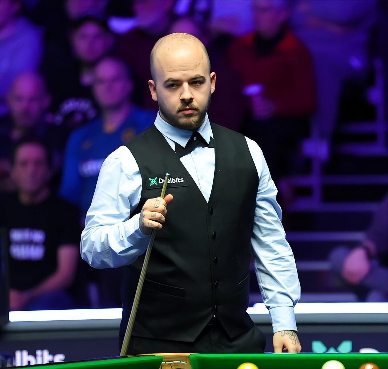 决赛中面对 决赛中面对