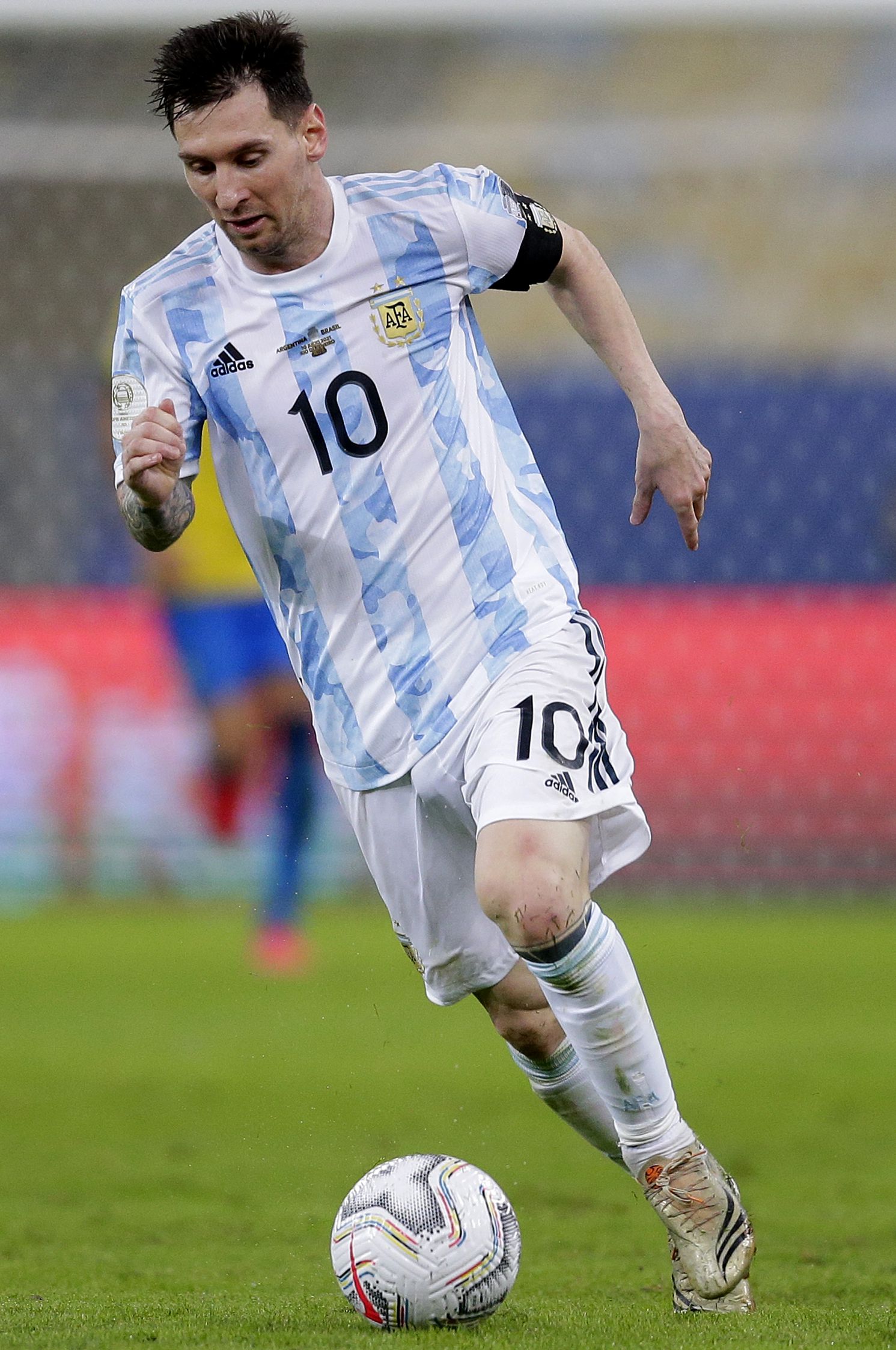 在足球场上 在足球场上