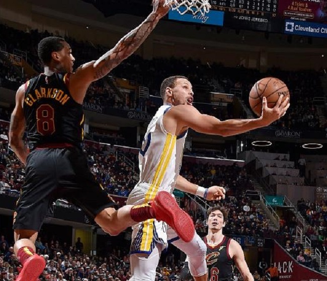 库里不仅在 库里不仅在