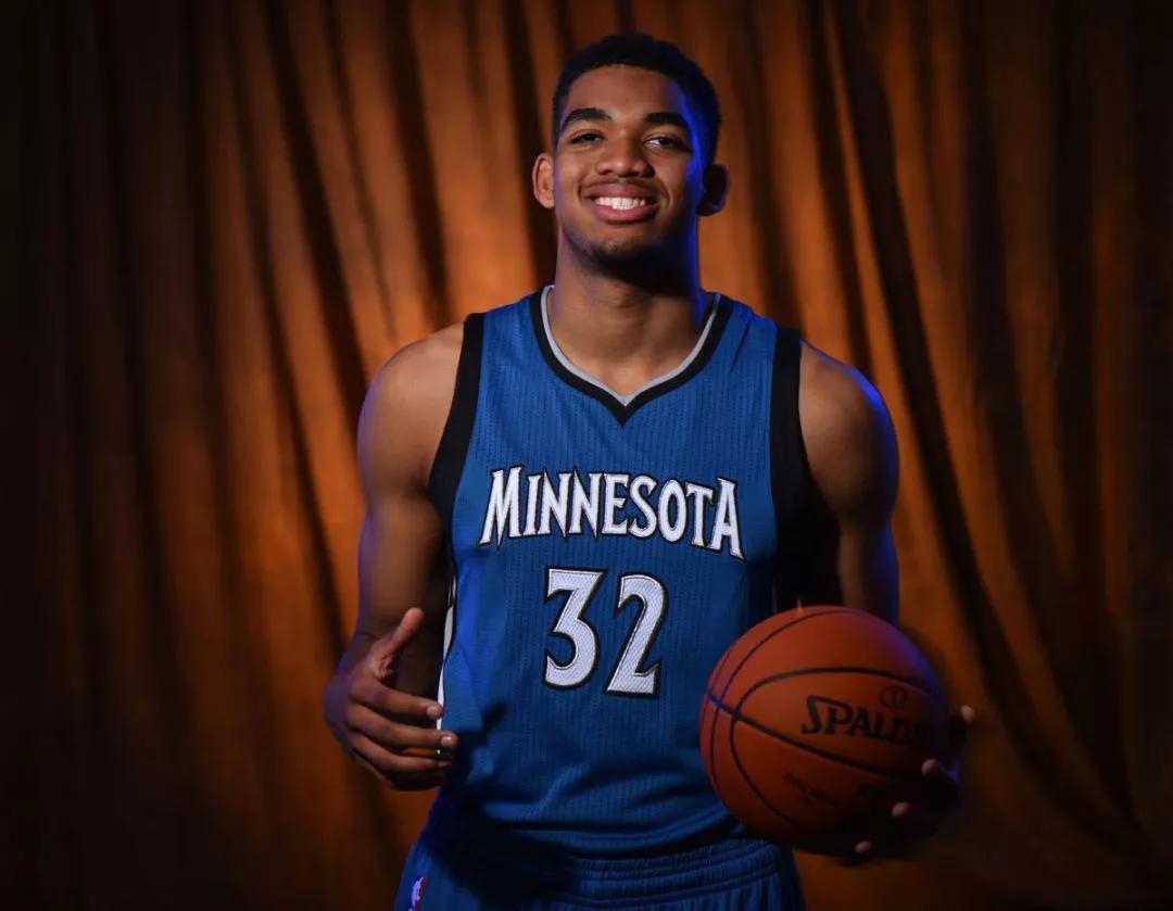 他的表现却 他的表现却